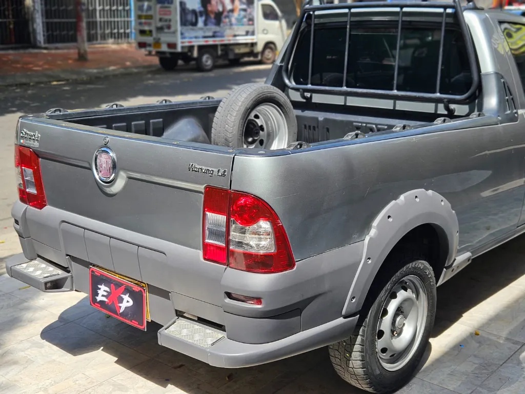 FIAT STRADA WORKING 2013