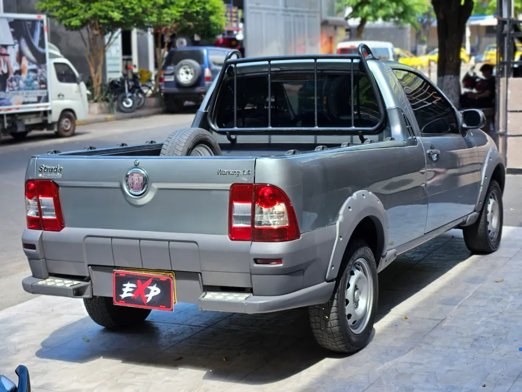 FIAT STRADA WORKING 2013