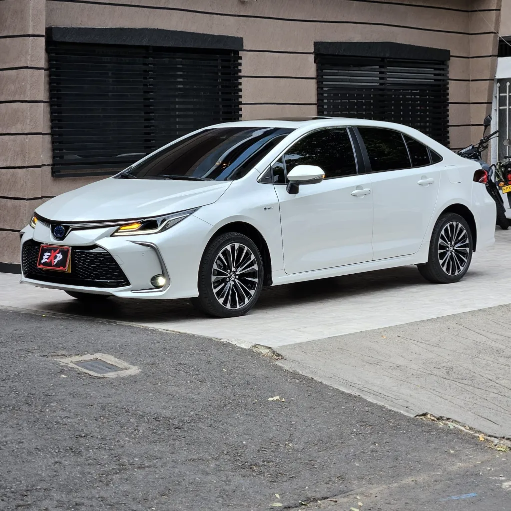 TOYOTA COROLLA SEG HEV 2026