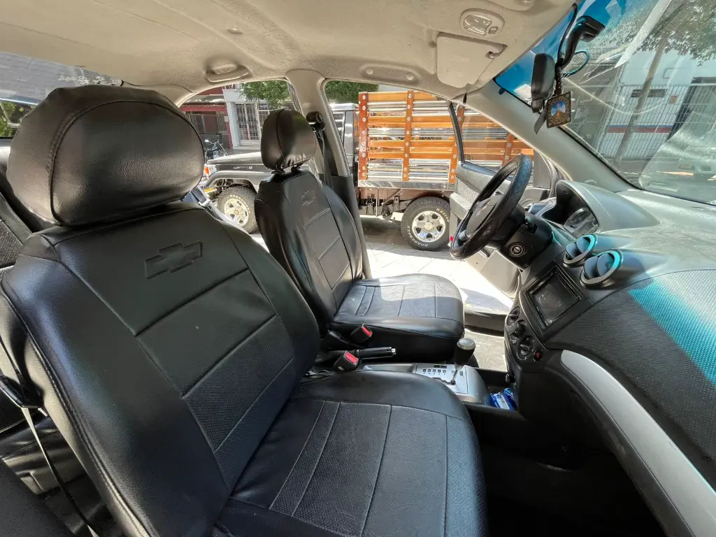 CHEVROLET AVEO EMOTION AUT 2011 (15).webp