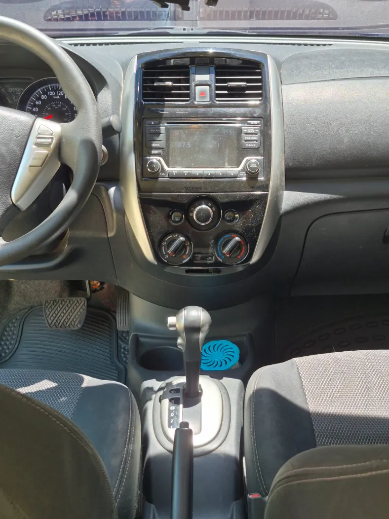 NISSAN VERSA ADVANCE 2017