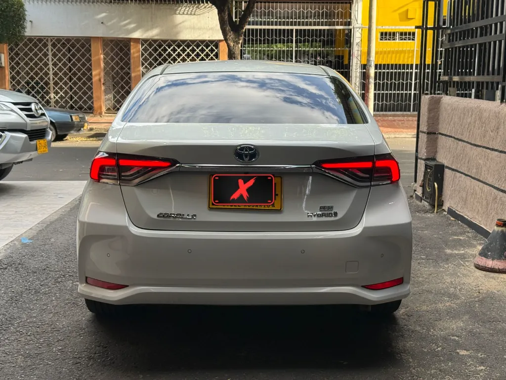 TOYOTA COROLLA SEG HYBRID 2023