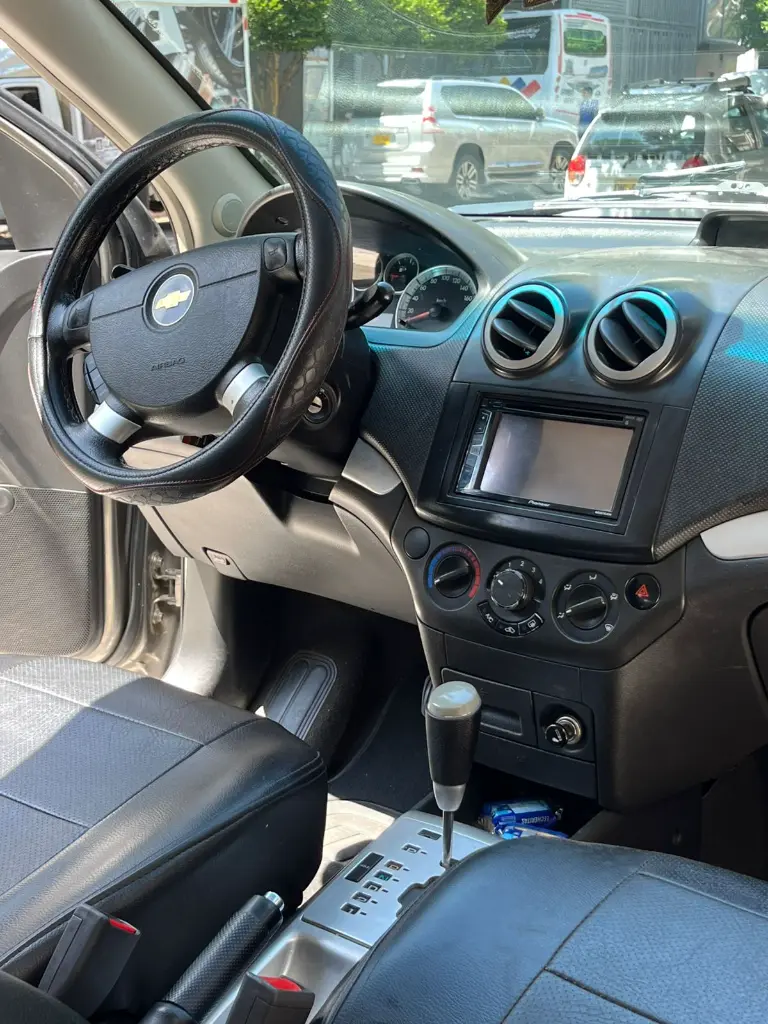 CHEVROLET AVEO EMOTION AUT 2011 (11).webp