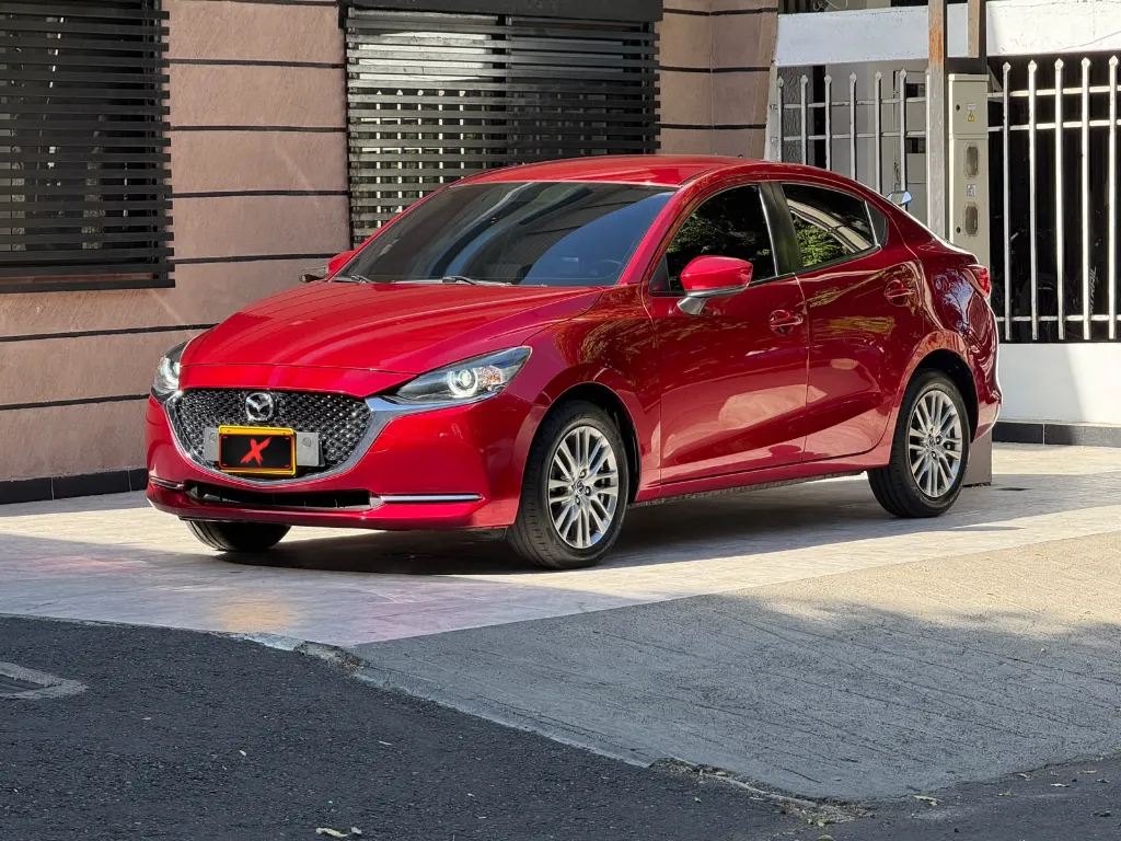 MAZDA 2 GRAND TOURING LX SEDAN 2024