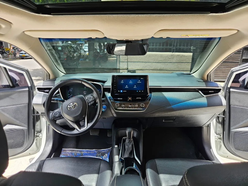 TOYOTA COROLLA SEG HYBRID 2023