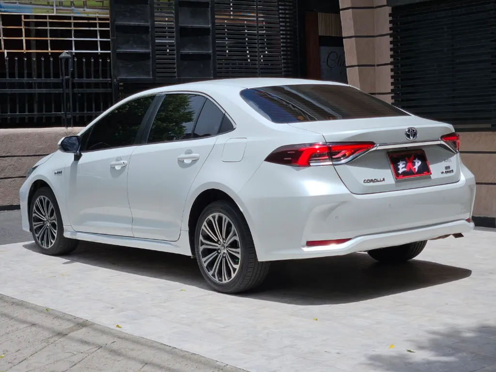 TOYOTA COROLLA SEG HYBRID 2023