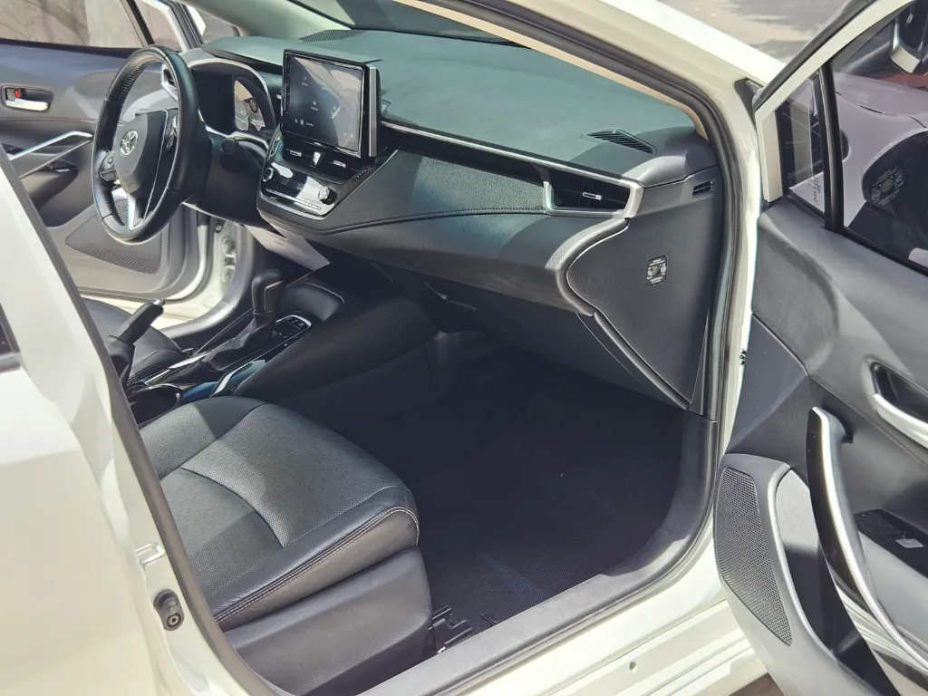 TOYOTA COROLLA SEG HYBRID 2023