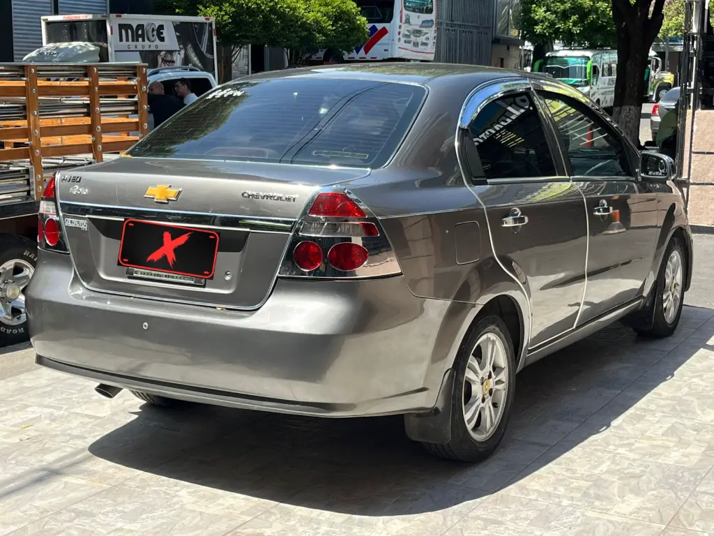 CHEVROLET AVEO EMOTION AUT 2011 (3).webp