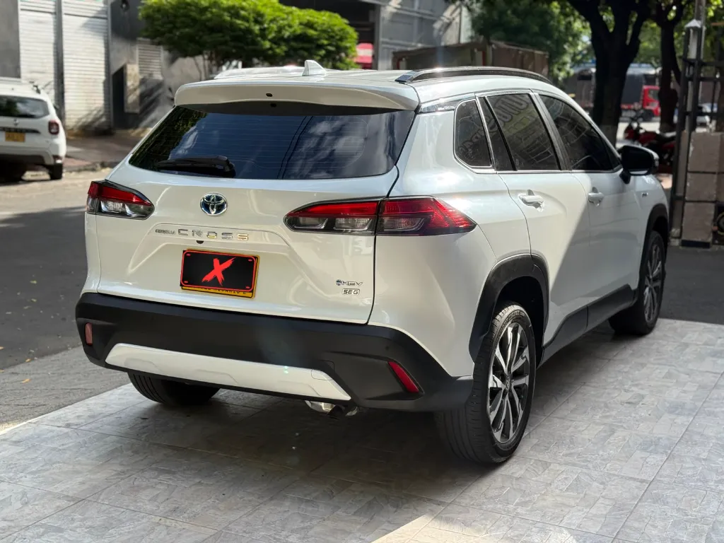 TOYOTA COROLLA SE-G HYBRID 2025