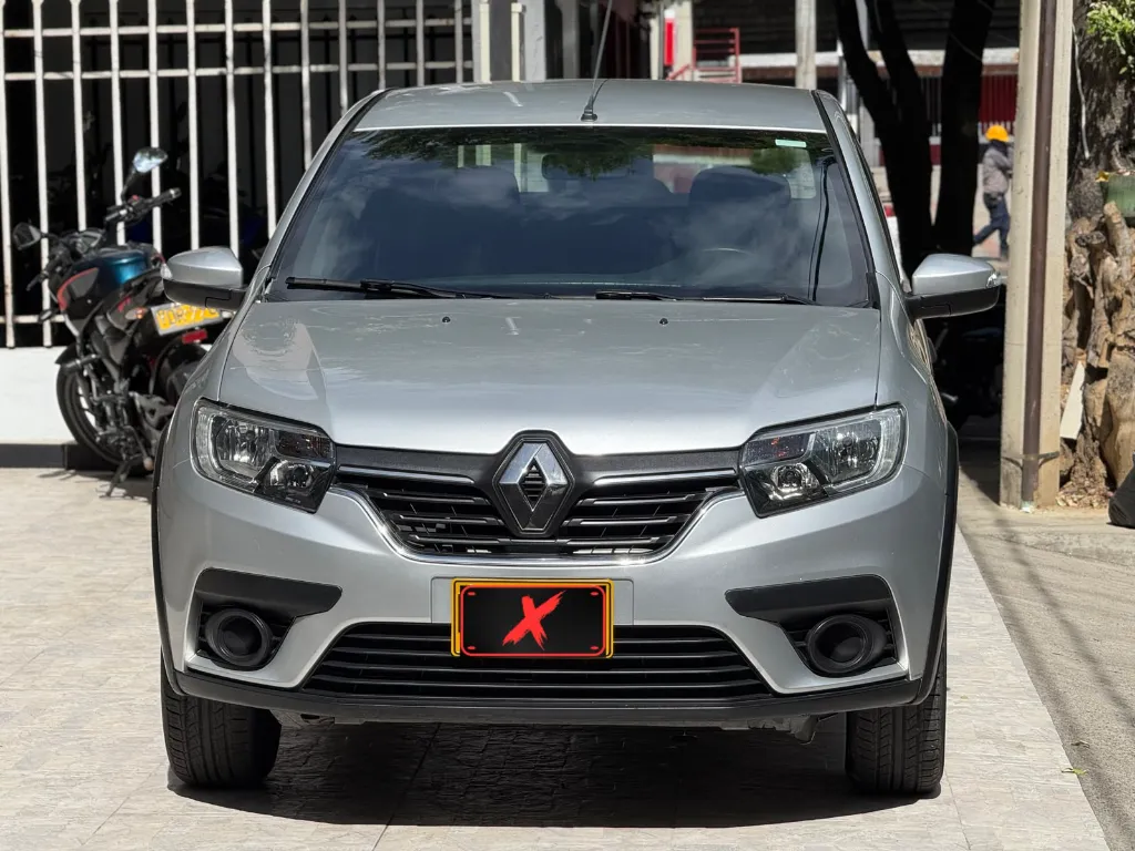 RENAULT LOGAN LIFE 16V 2022