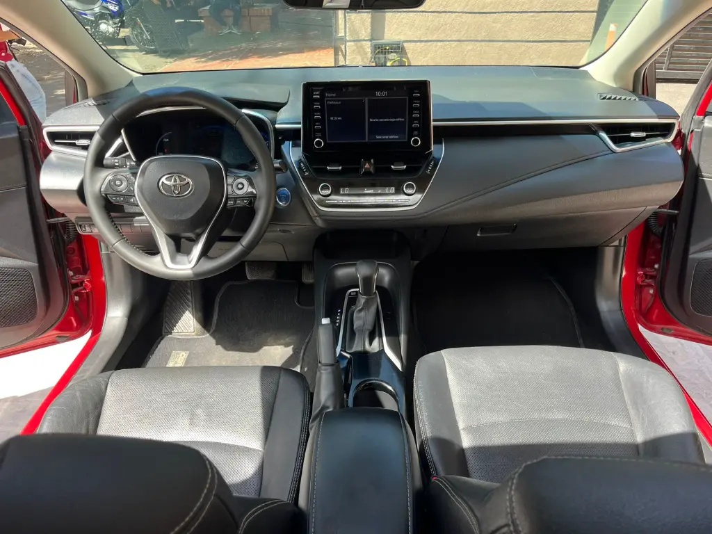 TOYOTA COROLLA SEG HYBRID MOD 2021 (12).webp