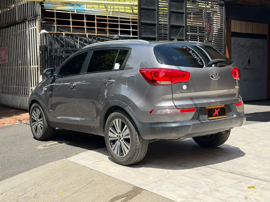 KIA SPORTAGE REVOLUTION SUMMA 2016