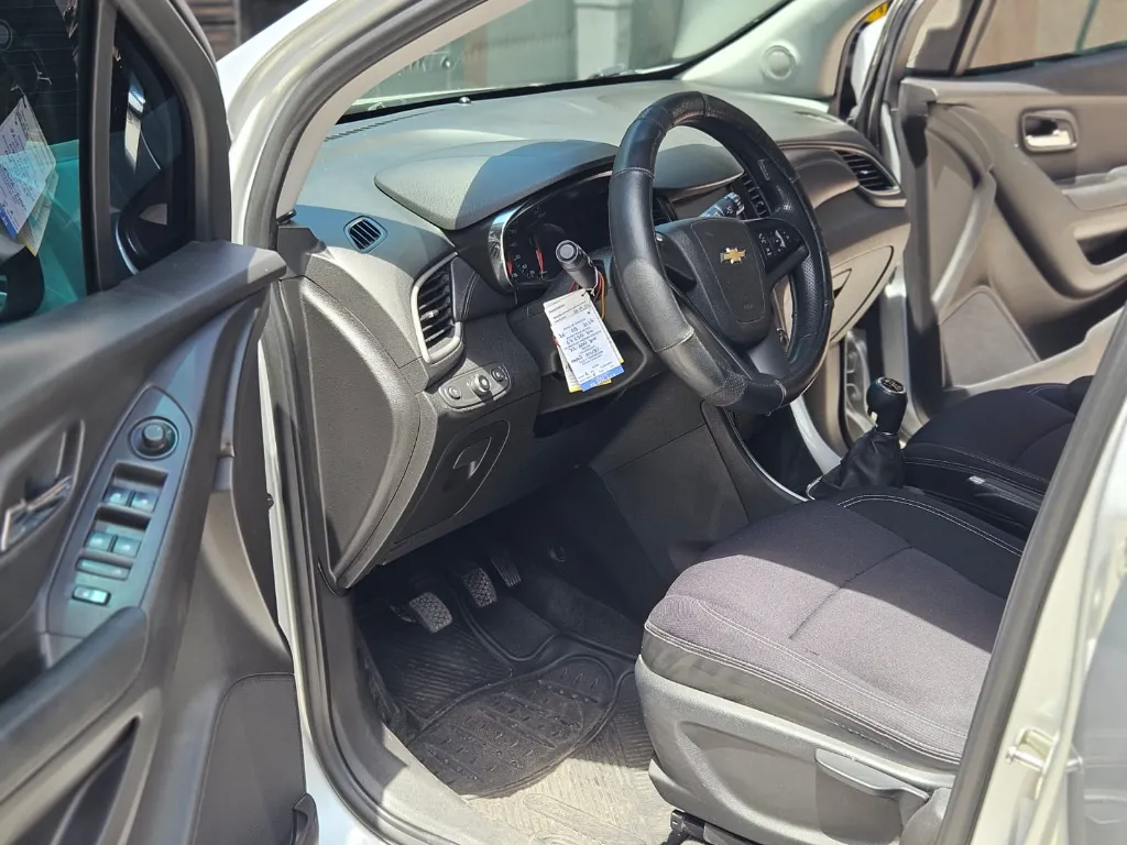 CHEVROLET TRACKER LS 2019