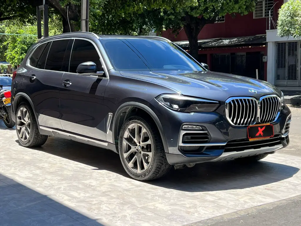 BMW X5 xDRIVE40i 3.0 2019 publicar en $185.900 (3).webp