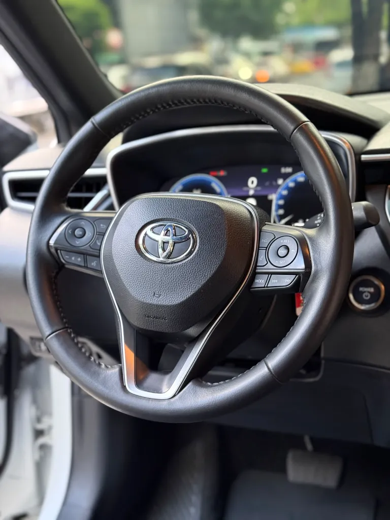 TOYOTA COROLLA SE-G HYBRID 2026