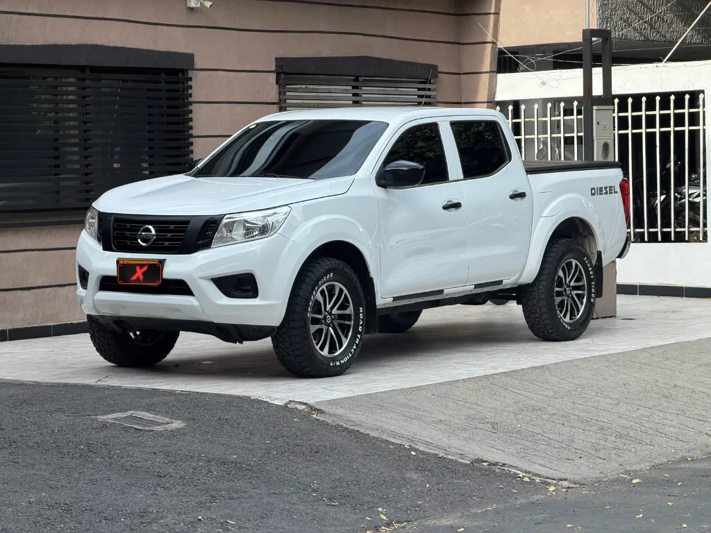 NISSAN NP300 FRONTIER 4X4 2019