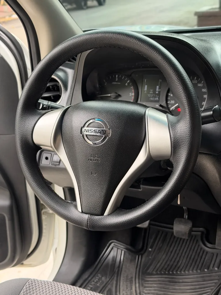 NISSAN NP300 FRONTIER 4X4 2019