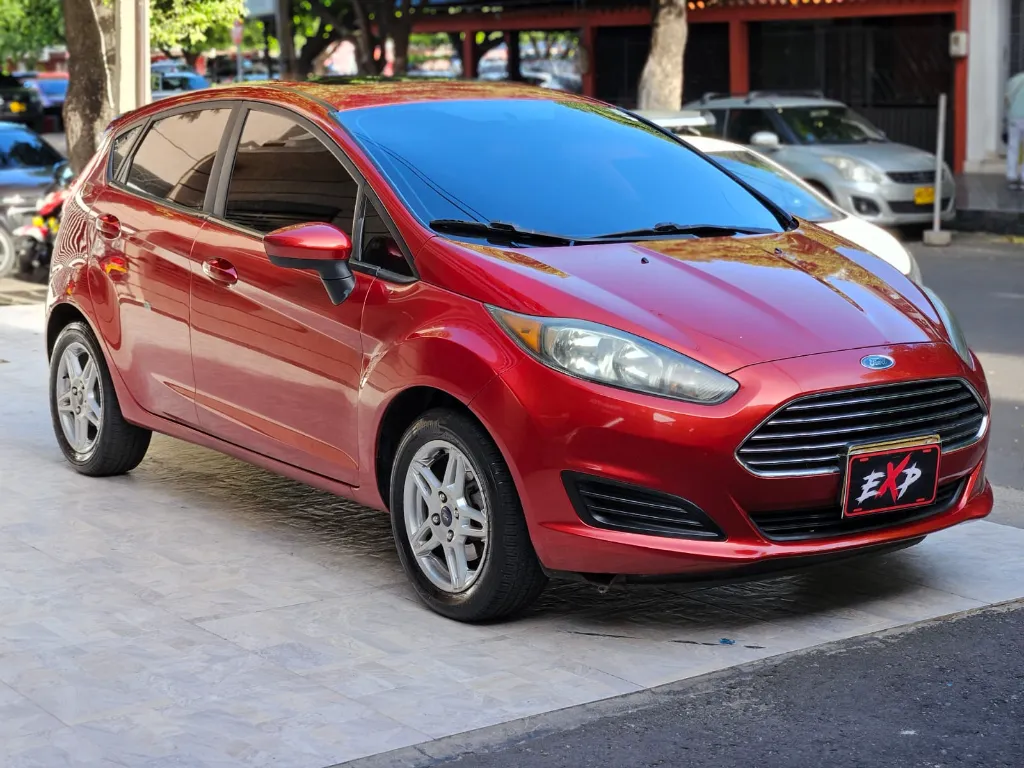FORD FIESTA SE HATCHBACK 2018