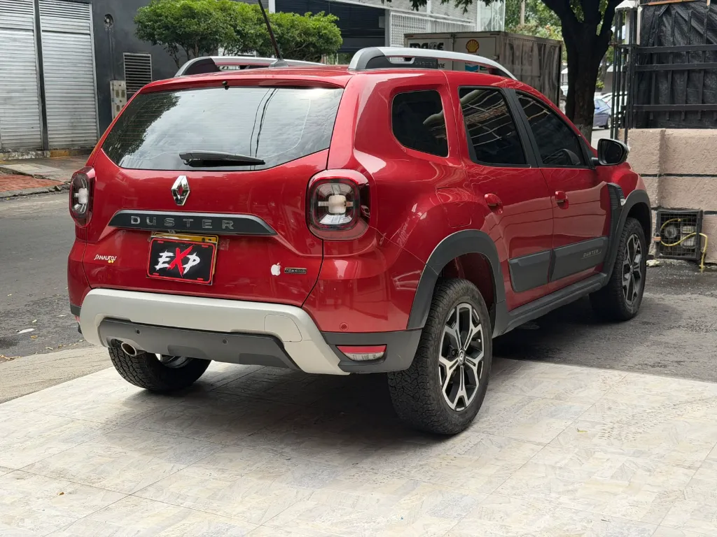 RENAULT DUSTER ICONIC TURBO 4X4 2022