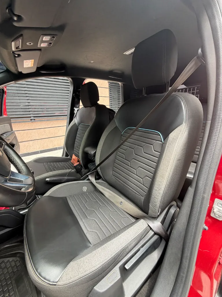 RENAULT DUSTER ICONIC TURBO 4X4 2022