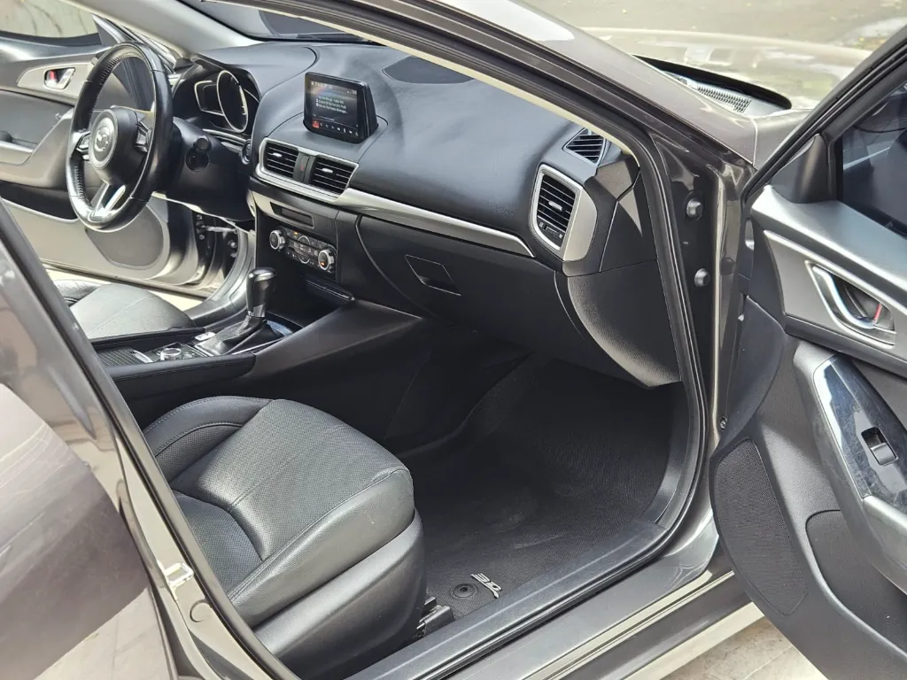 MAZDA 3 TOURING SPORT 2019