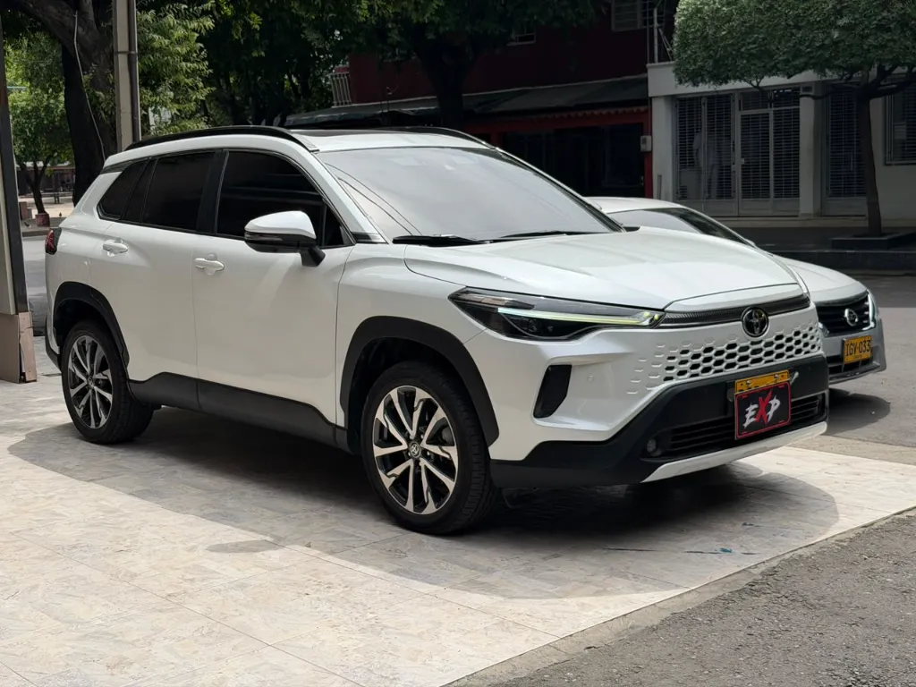 TOYOTA COROLLA CROSS SE-G 2026