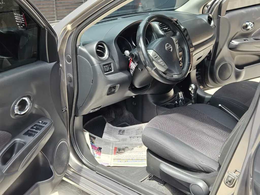 NISSAN VERSA ADVANCE 2015