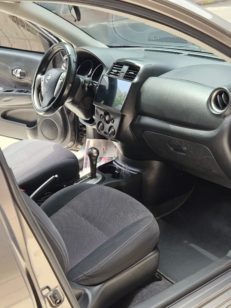NISSAN VERSA ADVANCE 2015