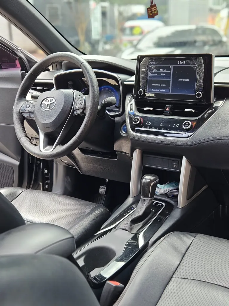 TOYOTA COROLLA SE-G HYBRID 2022