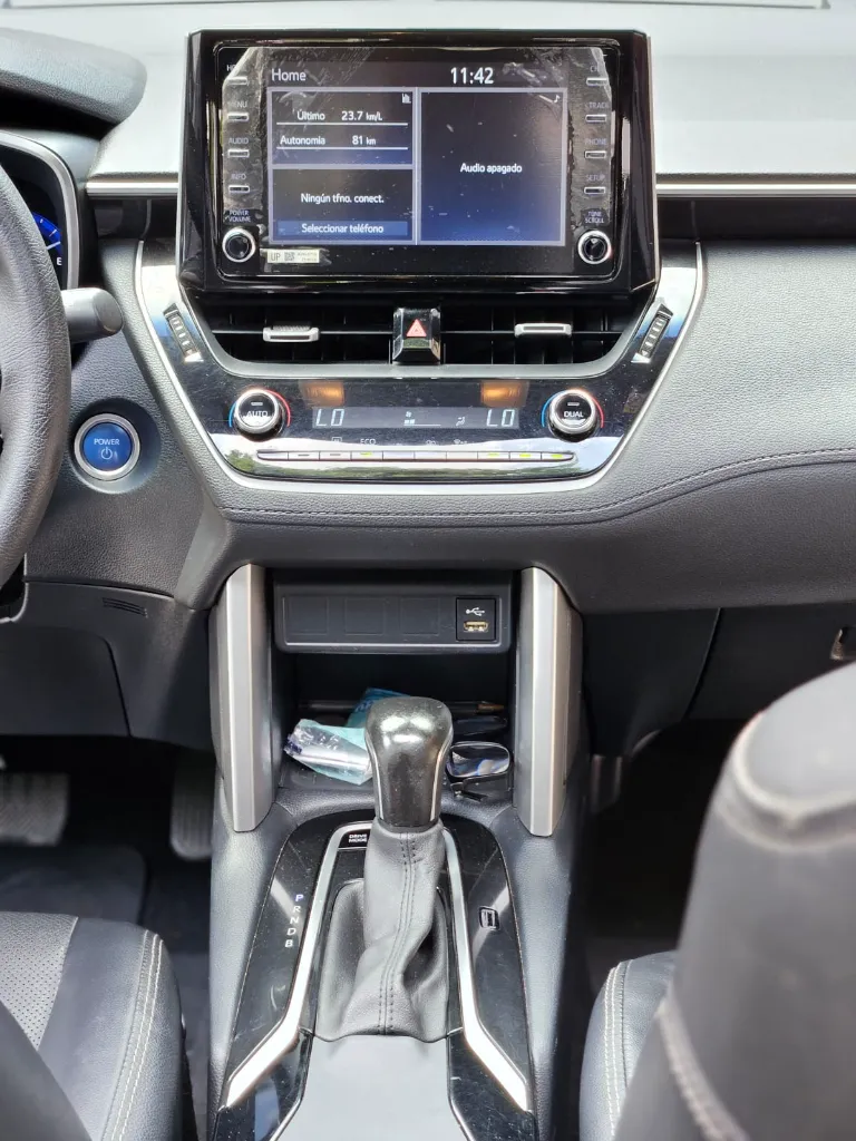 TOYOTA COROLLA SE-G HYBRID 2022