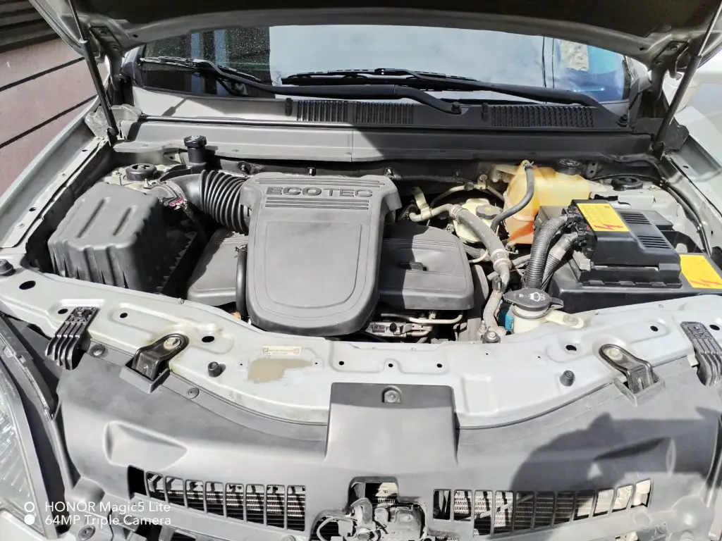 CHEVROLET CAPTIVA SPORT 2.4 2010  (20).webp