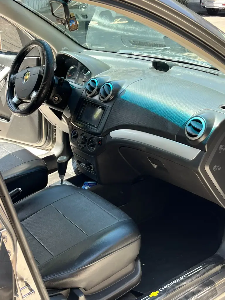 CHEVROLET AVEO EMOTION AUT 2011 (13).webp