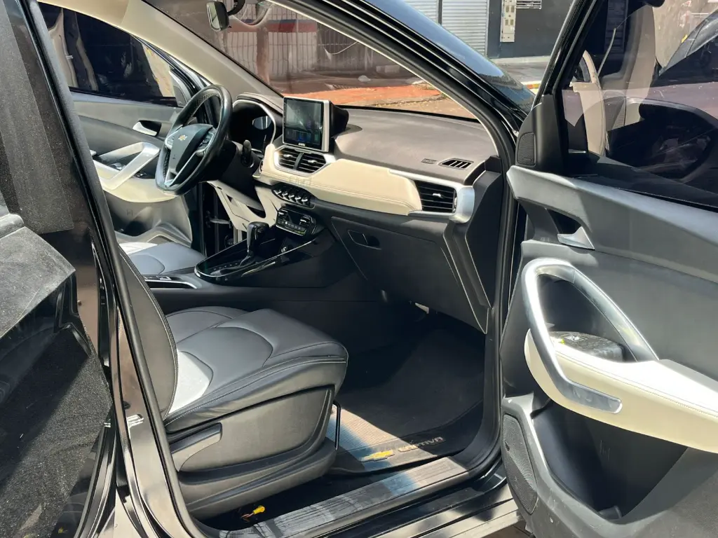 CHEVROLET CAPTIVA PREMIER 7 PUESTOS 2023 (13).webp