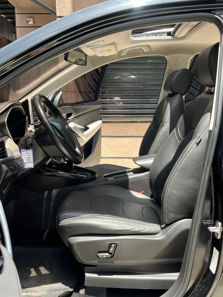 CHEVROLET CAPTIVA PREMIER 7 PUESTOS 2023 (19).webp