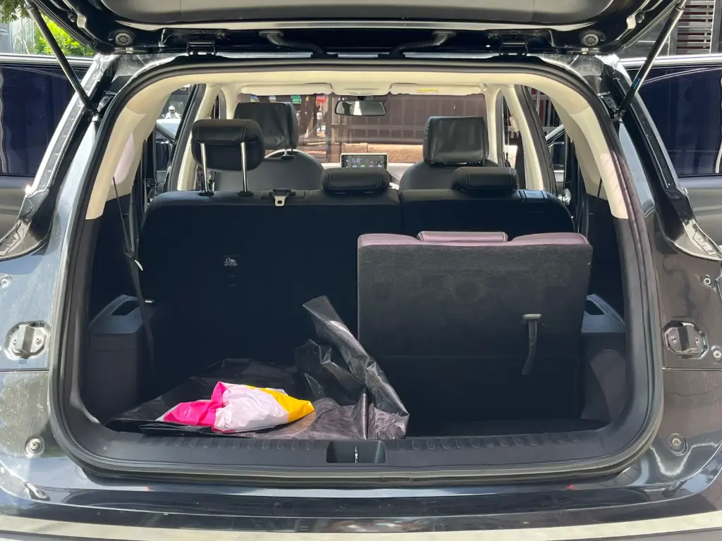 CHEVROLET CAPTIVA PREMIER 7 PUESTOS 2023 (25).webp