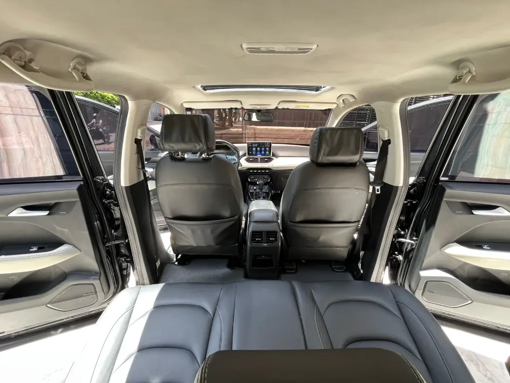 CHEVROLET CAPTIVA PREMIER 7 PUESTOS 2023 (24).webp