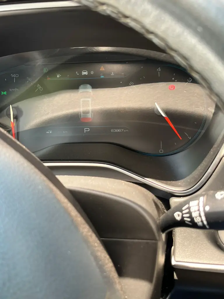 CHEVROLET CAPTIVA PREMIER 7 PUESTOS 2023 (7).webp