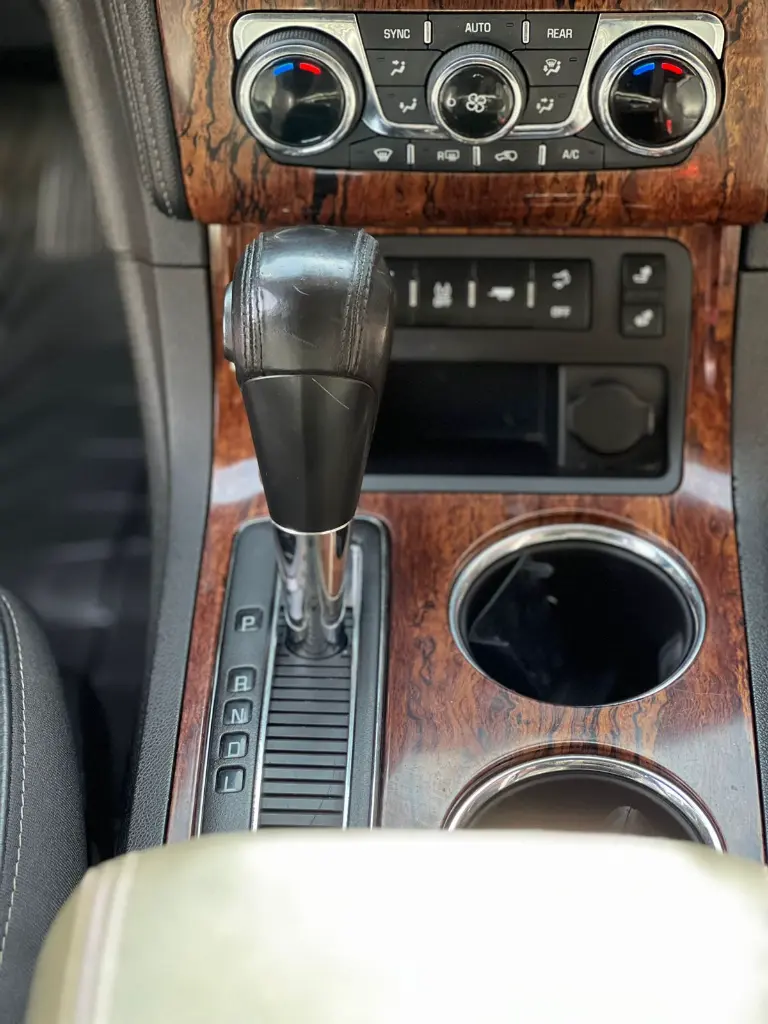 CHEVROLET TRAVERSE LT 3.6 GASOLINA 2013 (17).webp