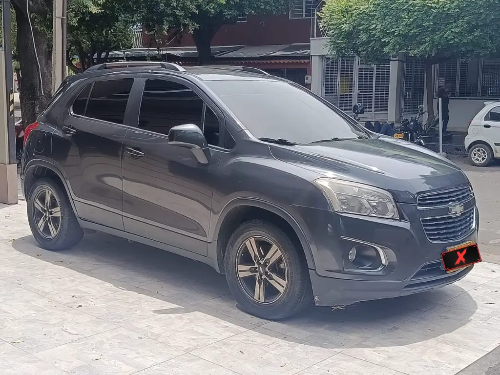 CHEVROLET TRACKER LS AT 2014   (3).webp