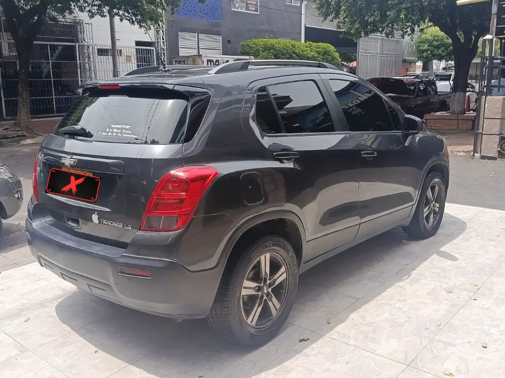 CHEVROLET TRACKER LS AT 2014   (4).webp