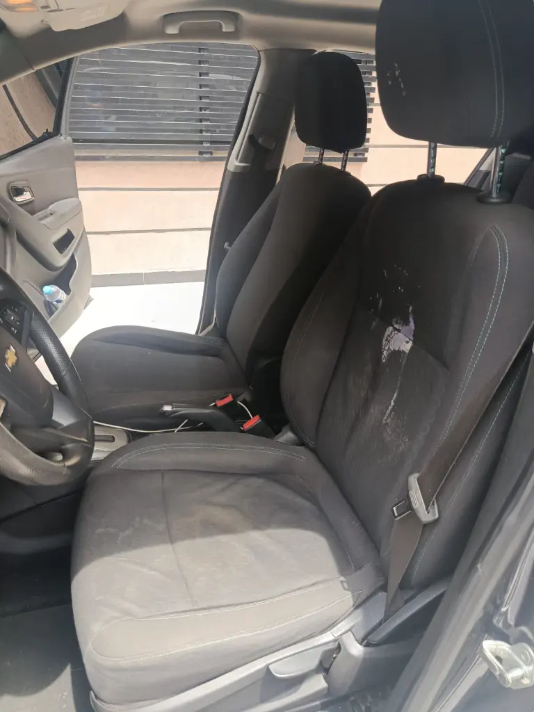 CHEVROLET TRACKER LS AT 2014   (11).webp