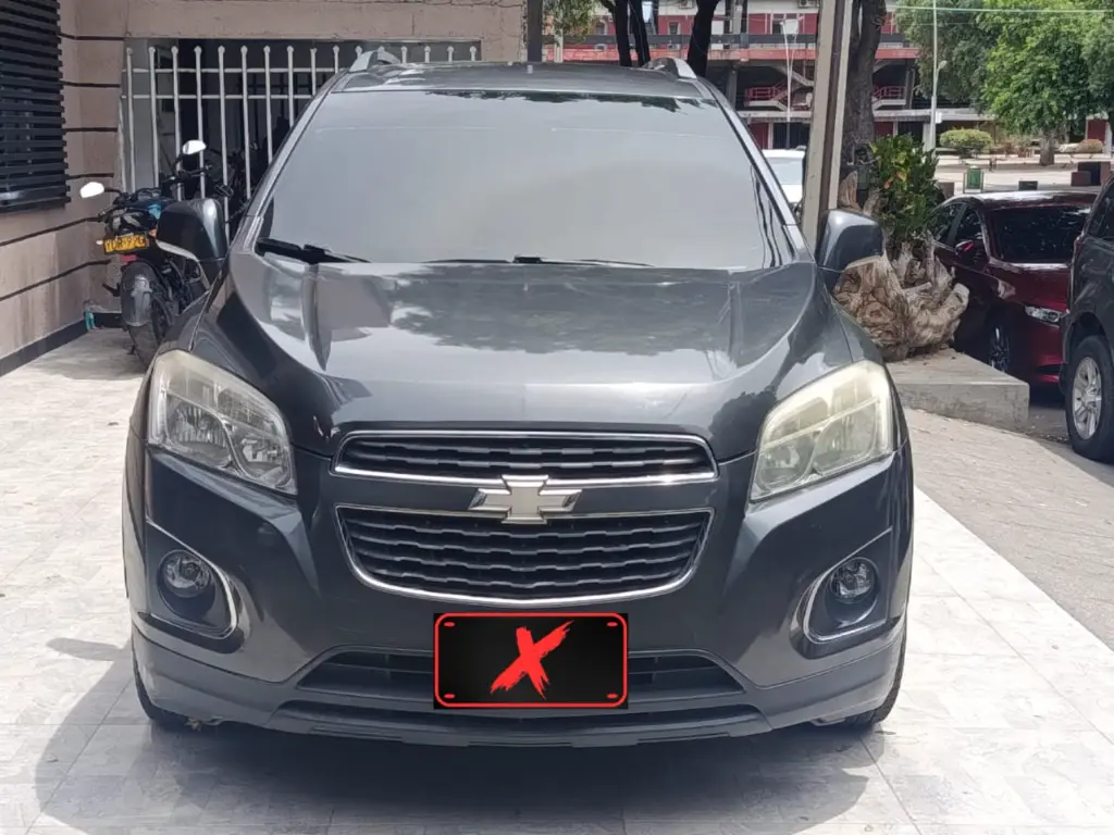 CHEVROLET TRACKER LS AT 2014   (2).webp