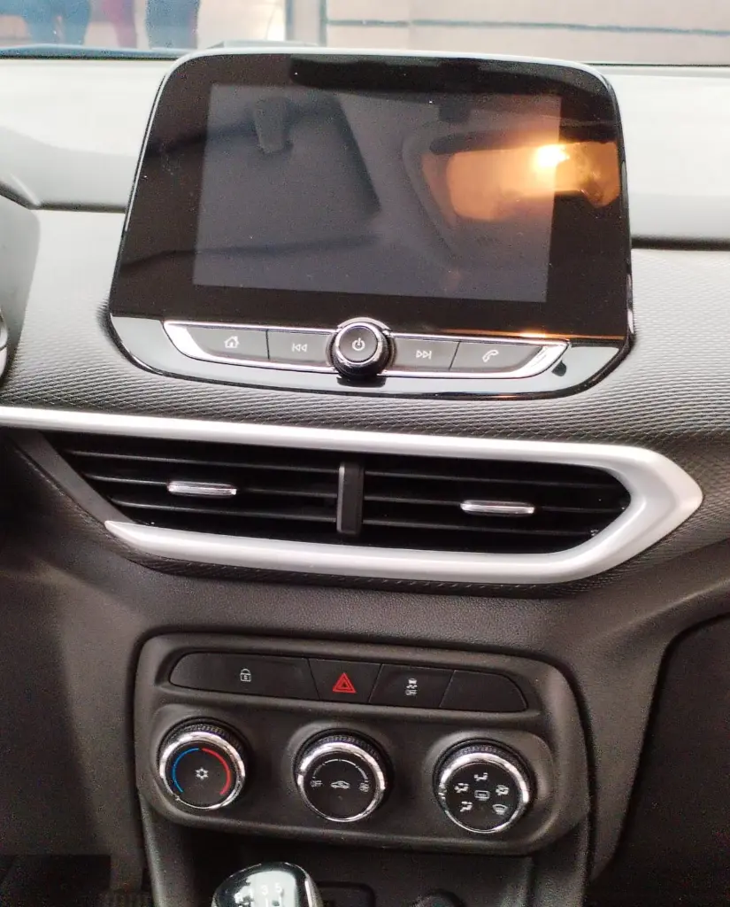 CHEVROLET TRACKER TURBO LS MT 2022 (14).webp