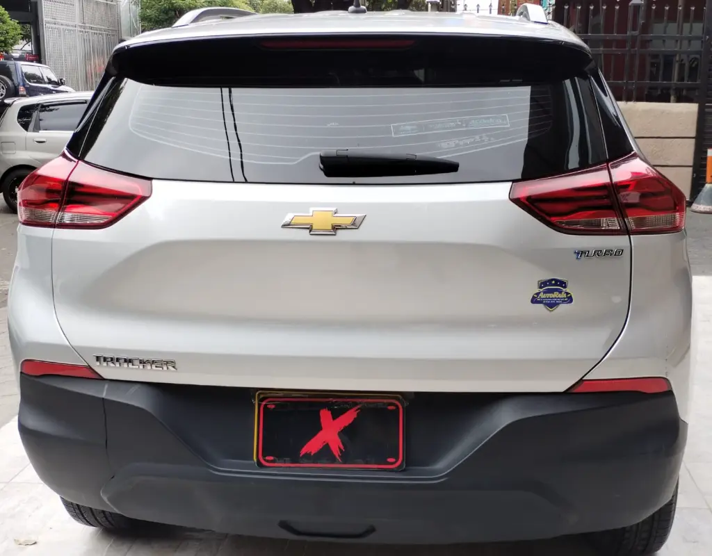 CHEVROLET TRACKER TURBO LS MT 2022 (20).webp