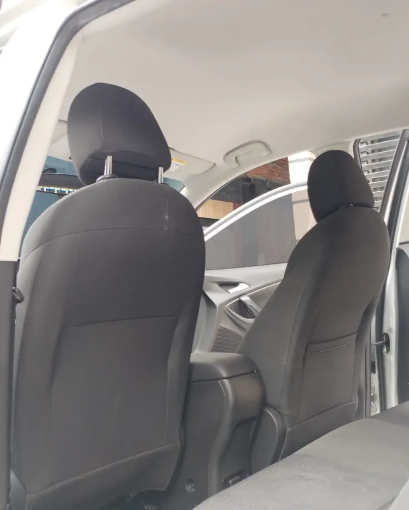 CHEVROLET TRACKER TURBO LS MT 2022 (1).webp