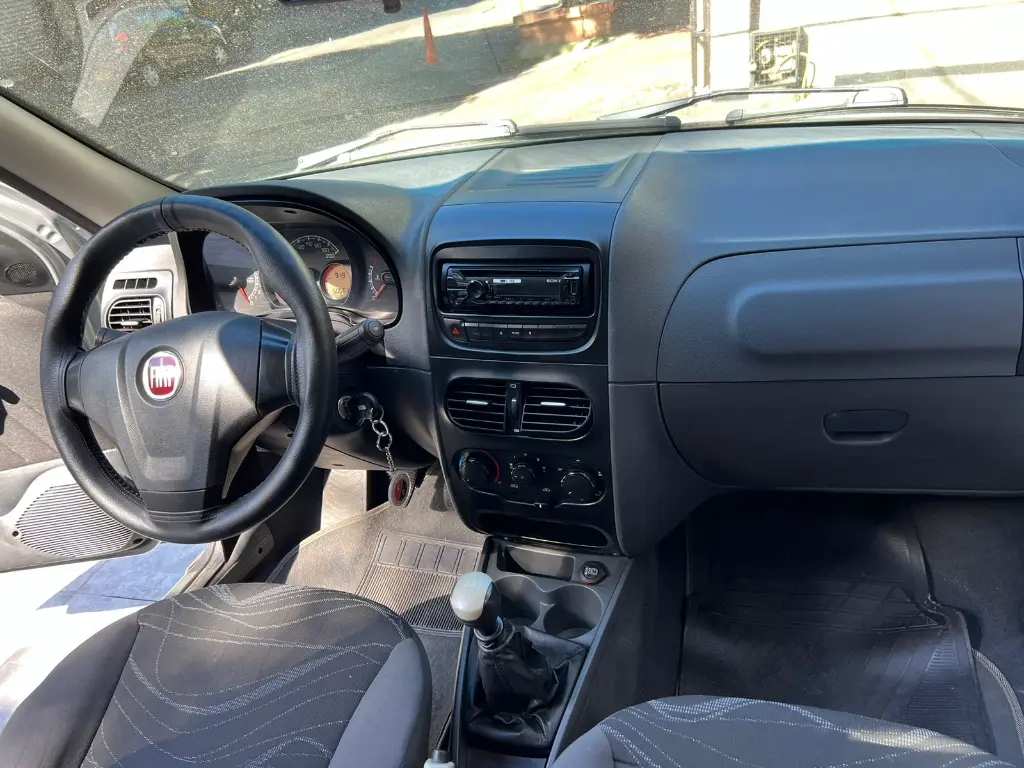 FIAT STRADA WORKING 1.4 MT 2018  (14).webp