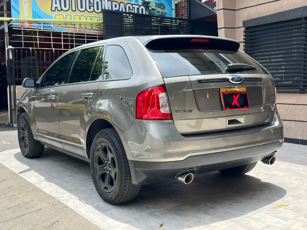 FORD EDGE LIMITED TP 4X4 MOD 2012 (4).webp