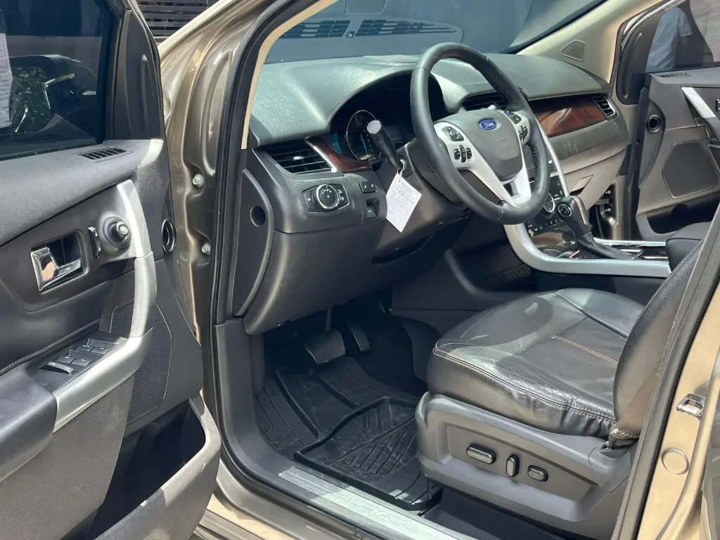 FORD EDGE LIMITED TP 4X4 MOD 2012 (16).webp