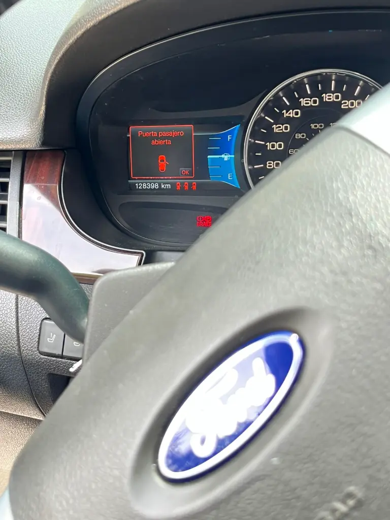 FORD EDGE LIMITED TP 4X4 MOD 2012 (9).webp