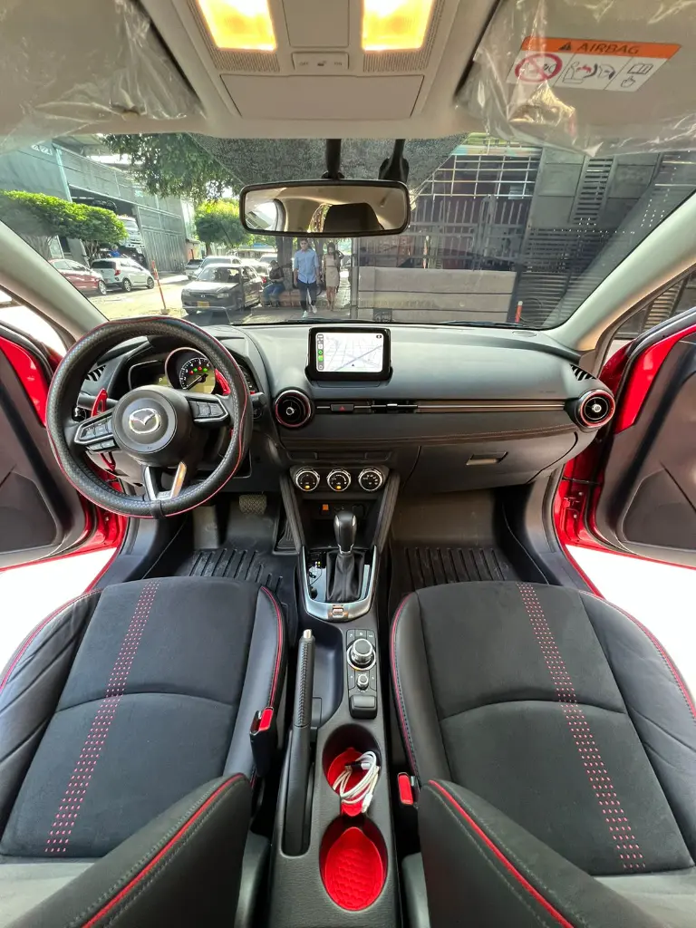 MAZDA 2 SPORT GRAND TOURING LX CARBON EDITION 2.0 2026 (21).webp